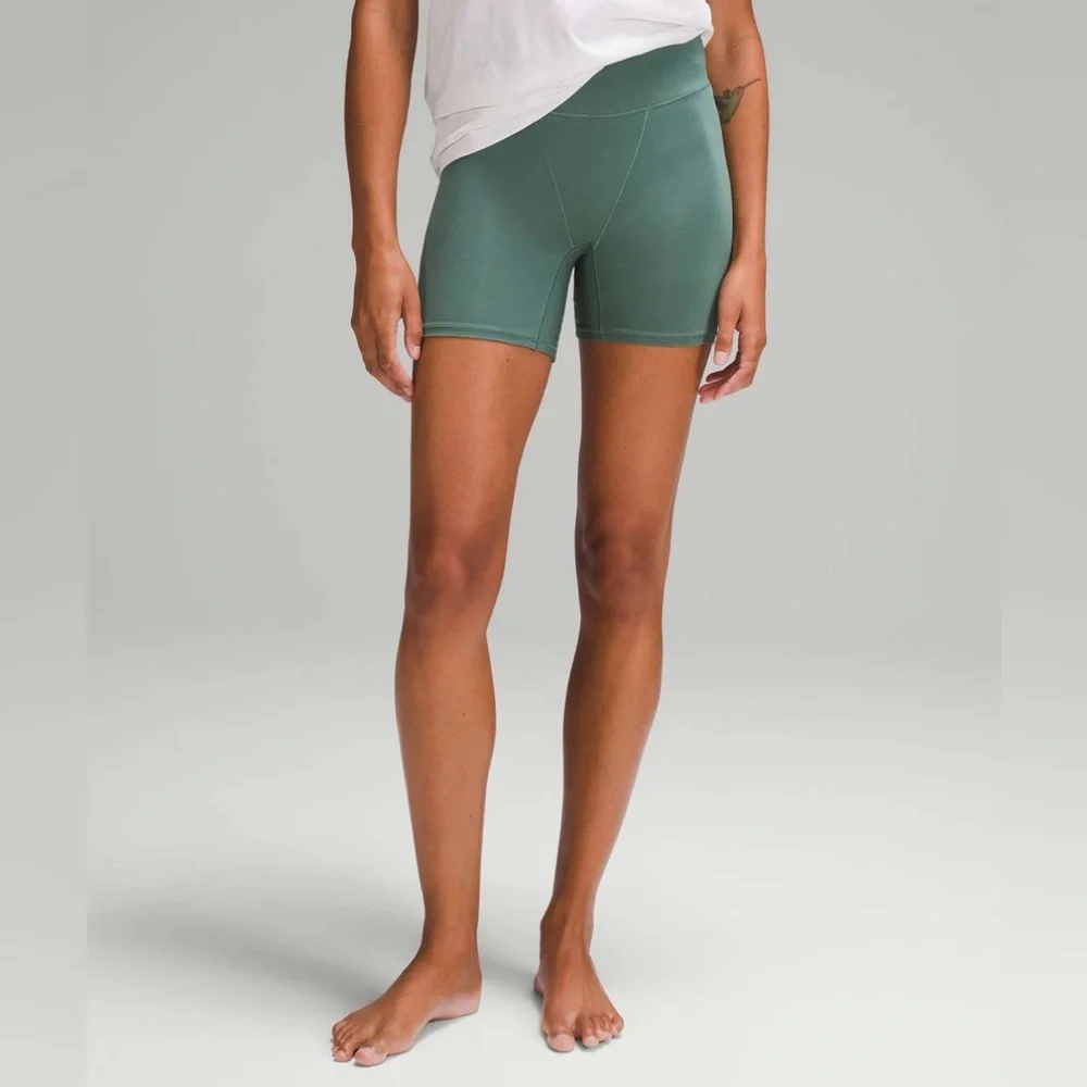 lululemon athletica new box